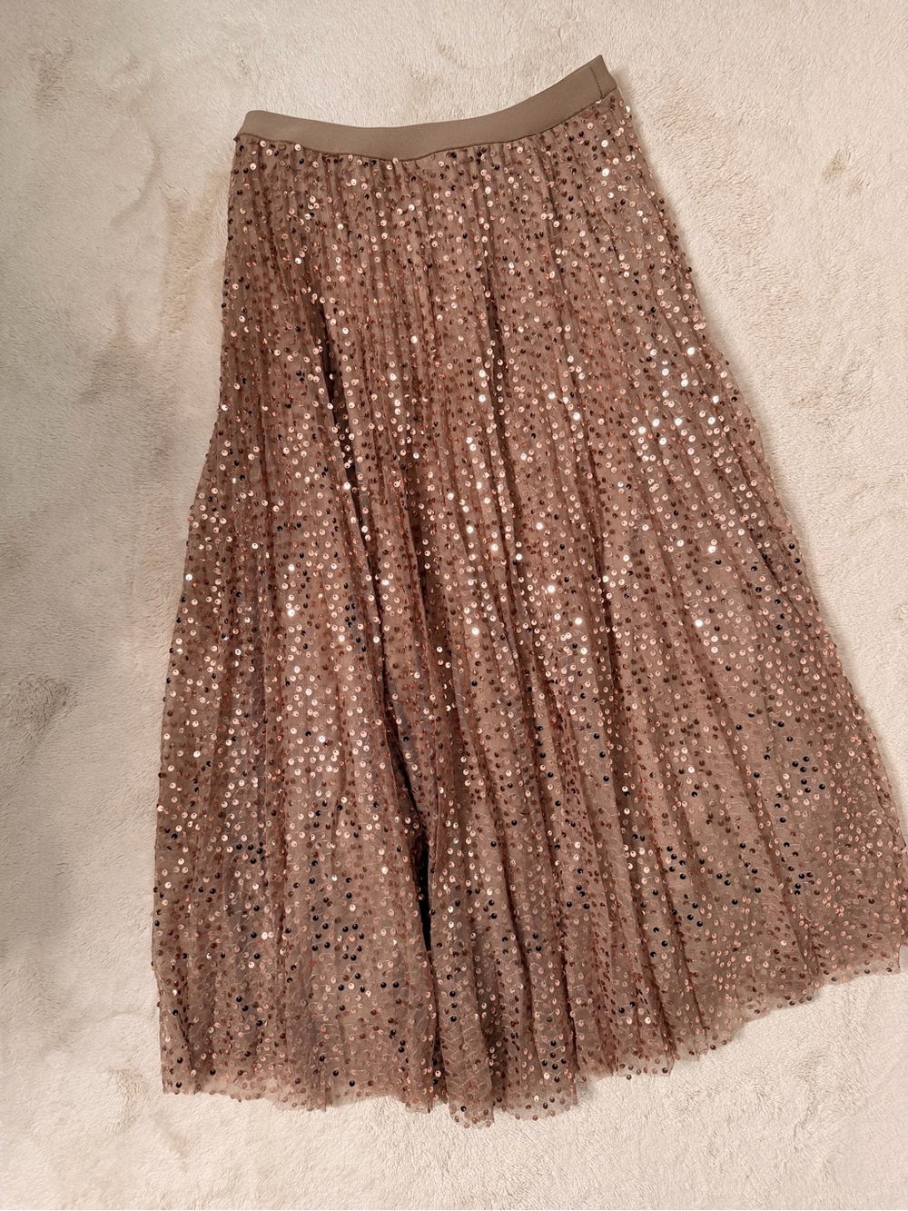 ‼️🌸Chicwish Taupe Sequin A-Line Maxi Skirt🌸‼️